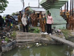 Sidak Sungai Afvour Wilayut, Wabup Mimik Pastikan Fungsi Sungai Optimal 